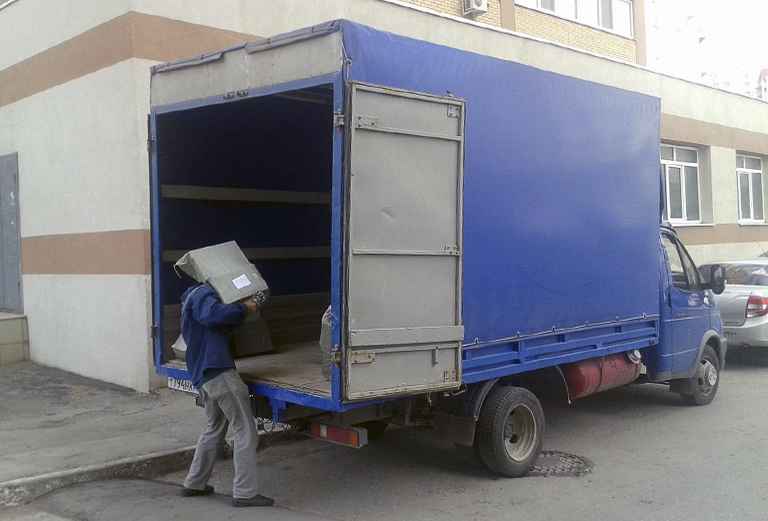 Автоперевозка мебели, коробок частники попутно из Ростова-на-Дону в Еремизино-Борисовскую