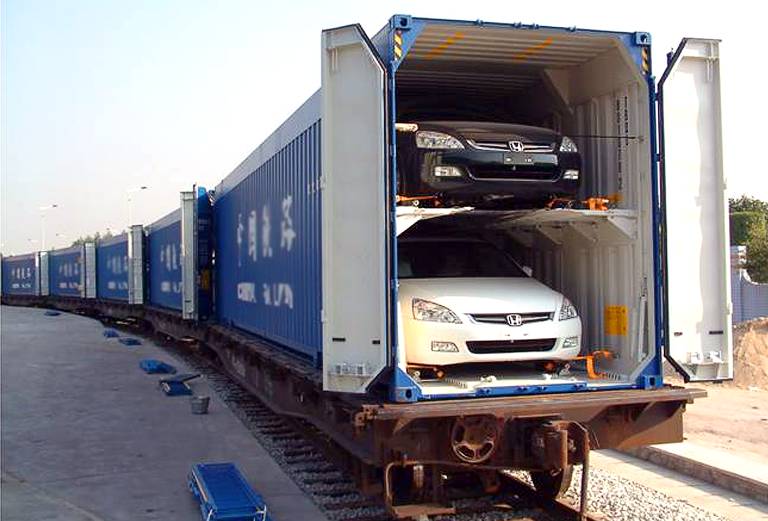 Транспортировать жд контейнером автомобиль цена из Хабаровска в Уфу